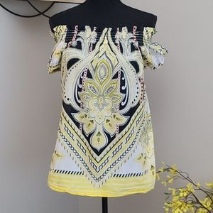 Express Off the shoulder top/blouse.